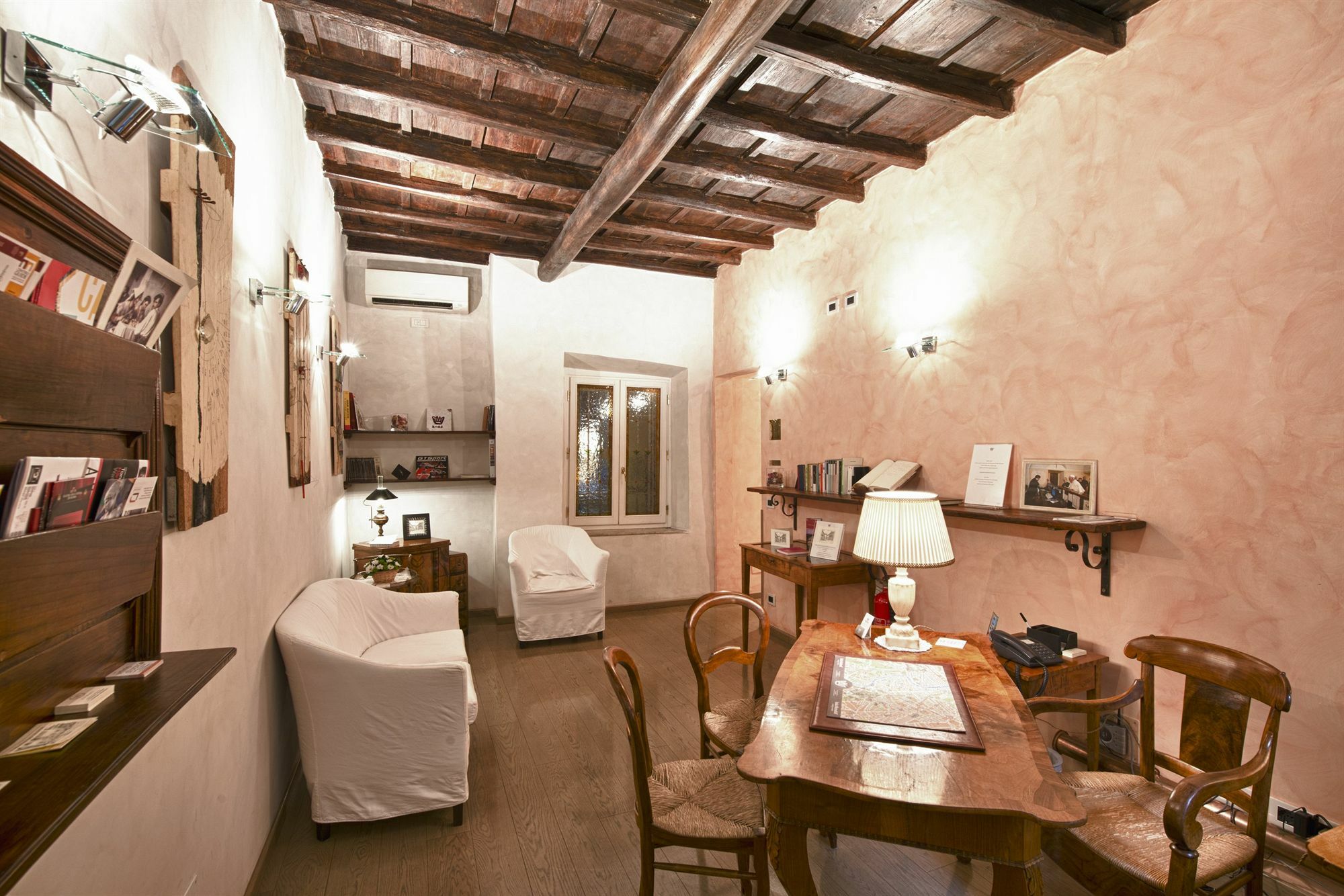 Hotel Relais Maddalena à Rome Extérieur photo